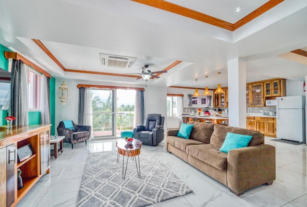 Miramar Suites Placencia Εξωτερικό φωτογραφία