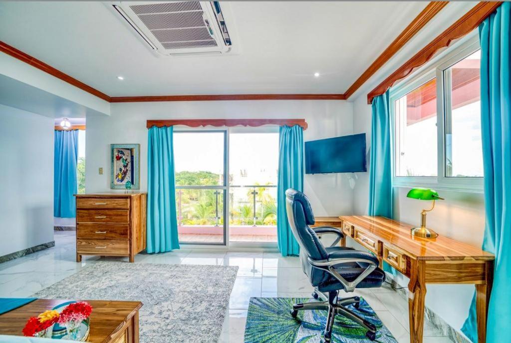 Miramar Suites Placencia Δωμάτιο φωτογραφία