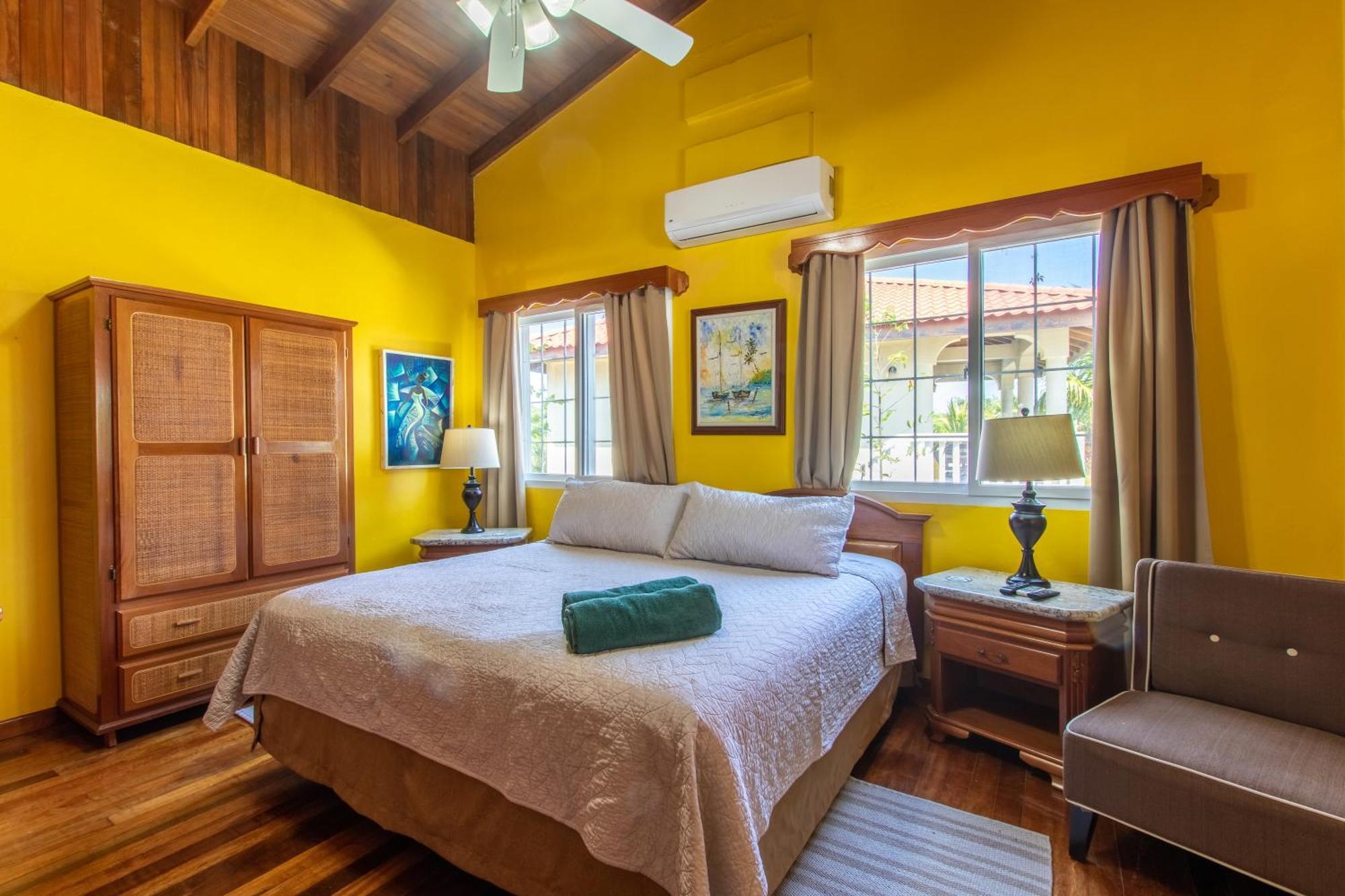 Miramar Suites Placencia Δωμάτιο φωτογραφία
